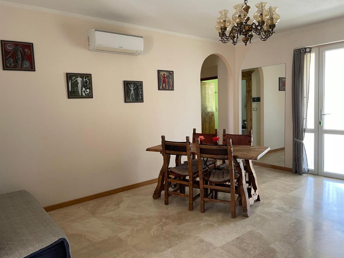 Casa Daniele Guest House Canino Eksteriør bilde